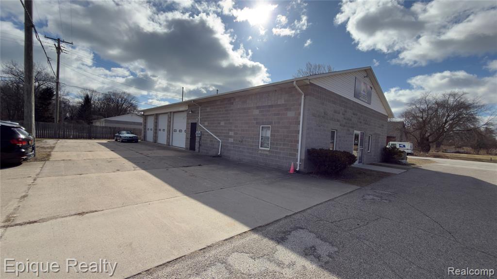 2970 Cherryhill Drive, Fort Gratiot, MI 48059 — Photo 3