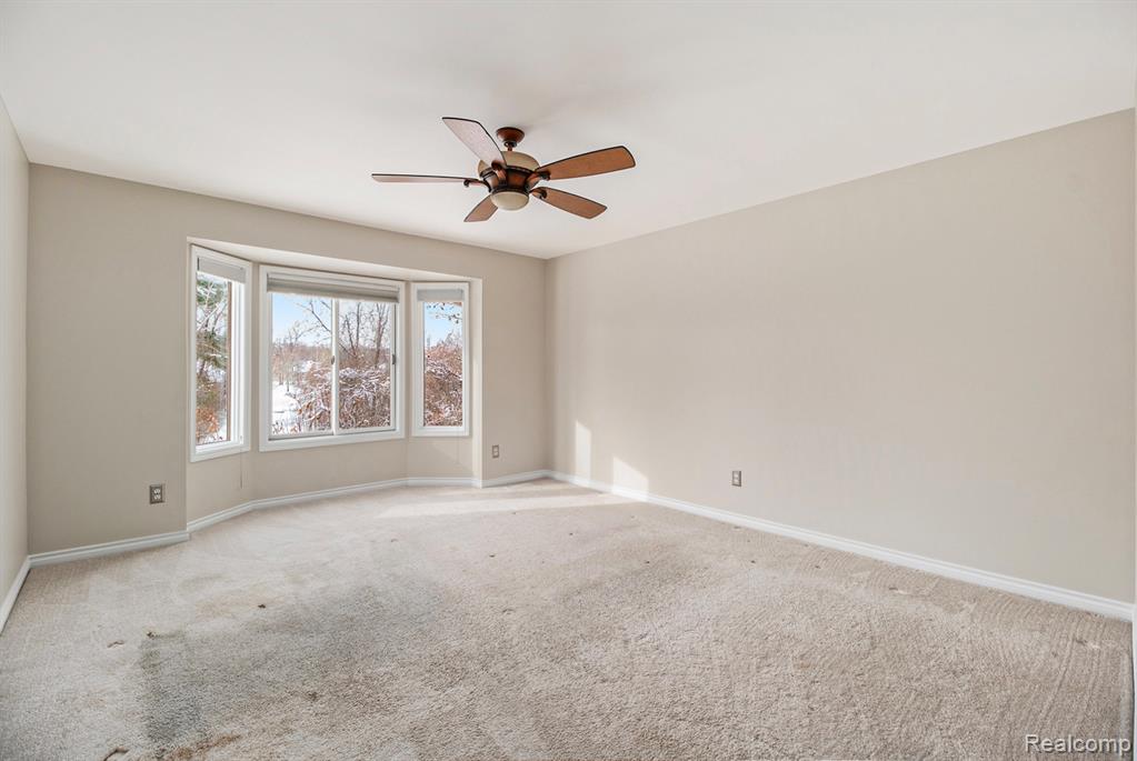 2298 Meadow Court, Leonard, MI 48367 — Photo 28