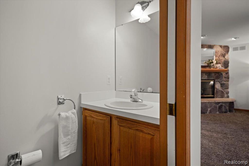 845 Rowlinson Lane, Ortonville, MI 48462 — Photo 25
