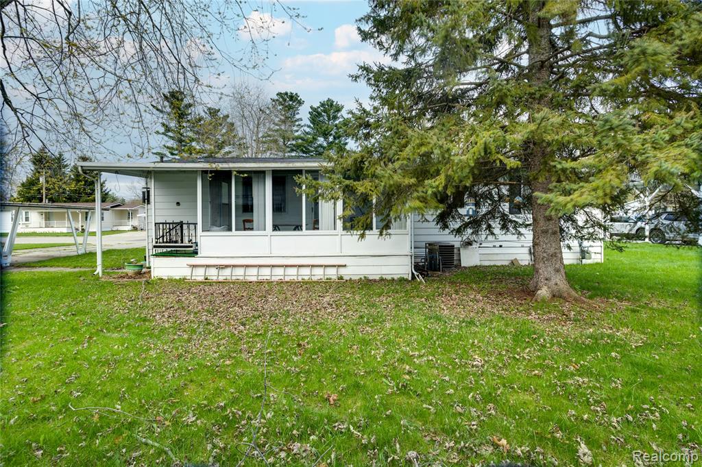3333 Ravenswood, Marysville, MI 48040 — Photo 22