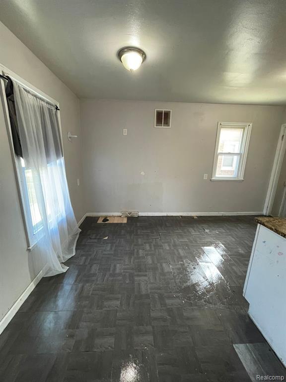 16500 EASTBURN Street - Photo 4