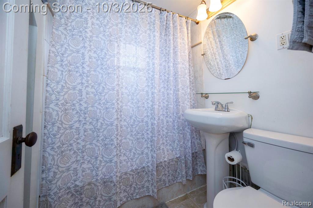 808 Kings Highway, Lincoln Park, MI 48146 — Photo 22