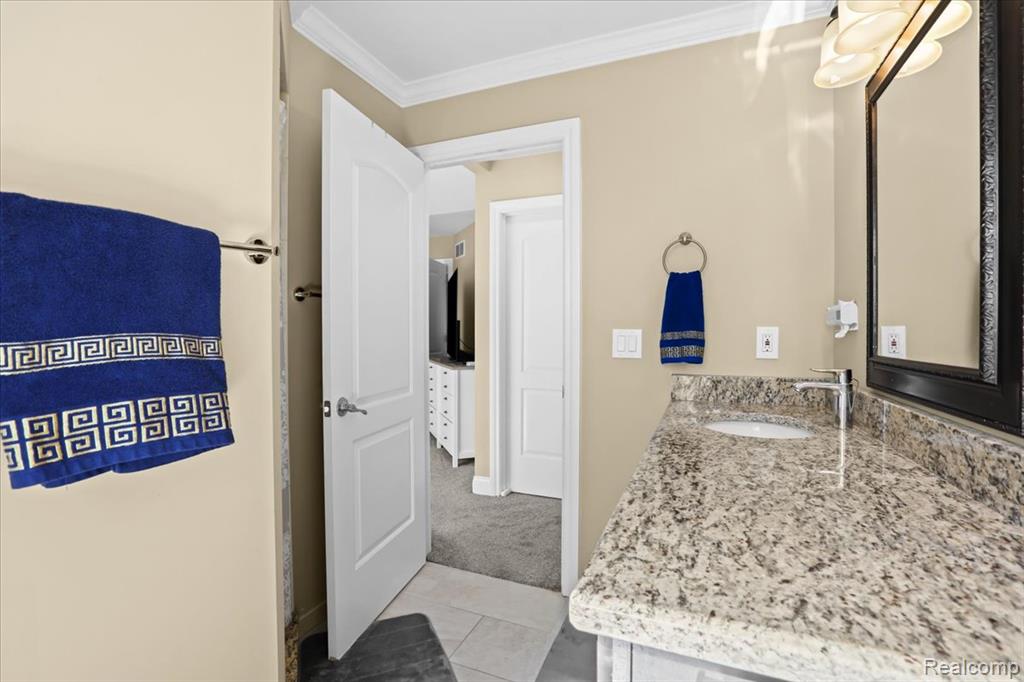 50511 Beechwood Court S, Plymouth, MI 48170 — Photo 18