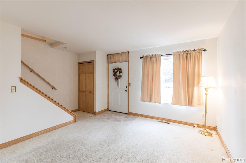 2939 Whittier Court, Ann Arbor, MI 48104 — Photo 10