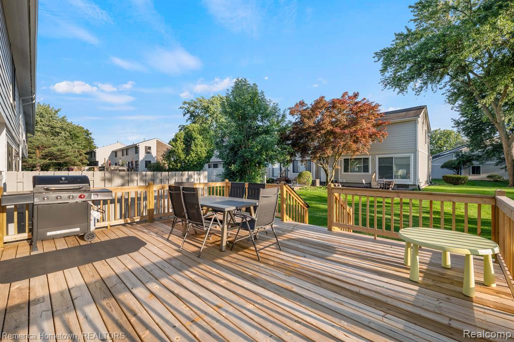 22529 CRANBROOKE Drive, Novi, MI — Photo 23