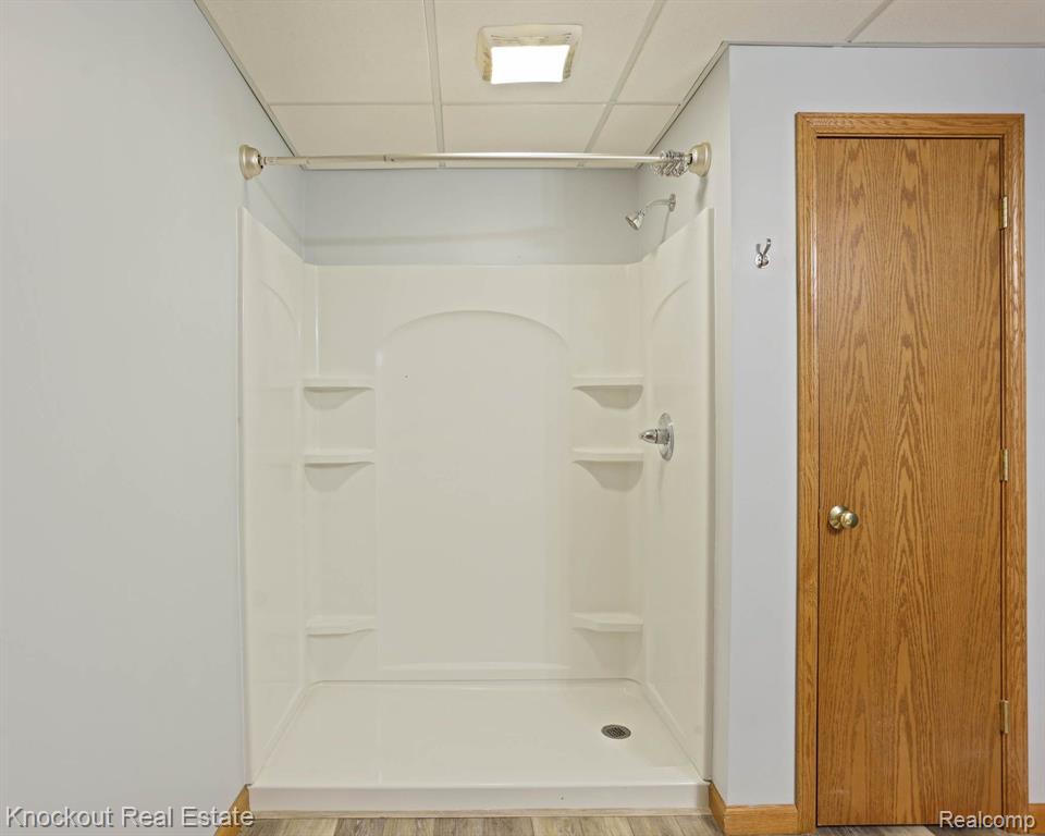 9763 BEECH TREE Lane, Frankenmuth, MI 48734 — Photo 52
