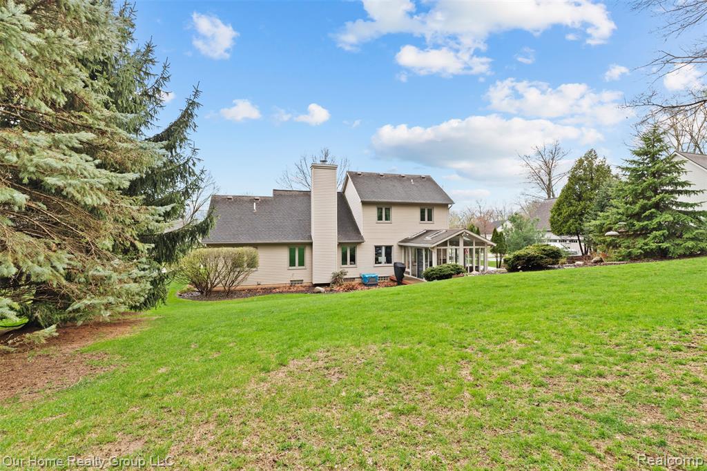 7805 Partridge Hill Drive, Brighton, MI 48116 — Photo 38