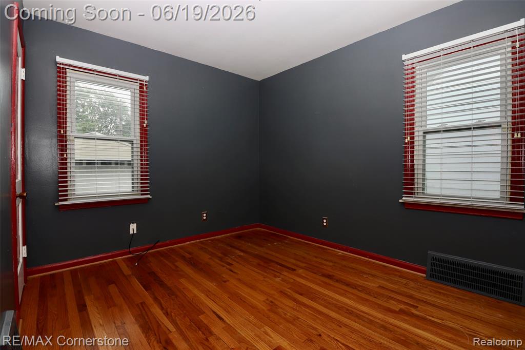 4011 Mildred Street, Wayne, MI 48184 — Photo 16