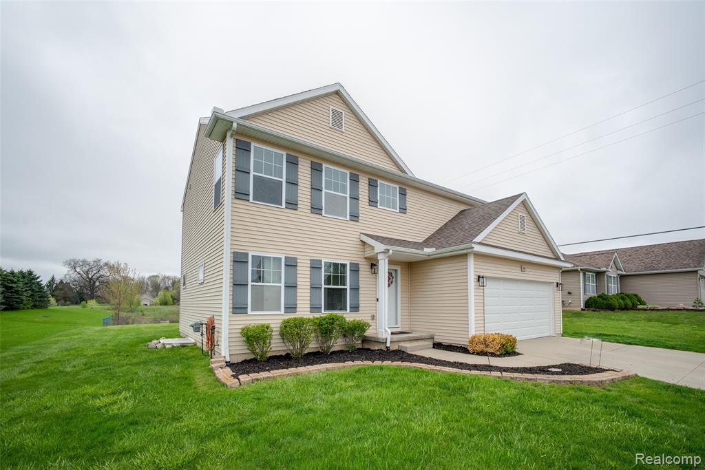 3411 Amber Oaks Drive, Howell, MI 48855 — Photo 33
