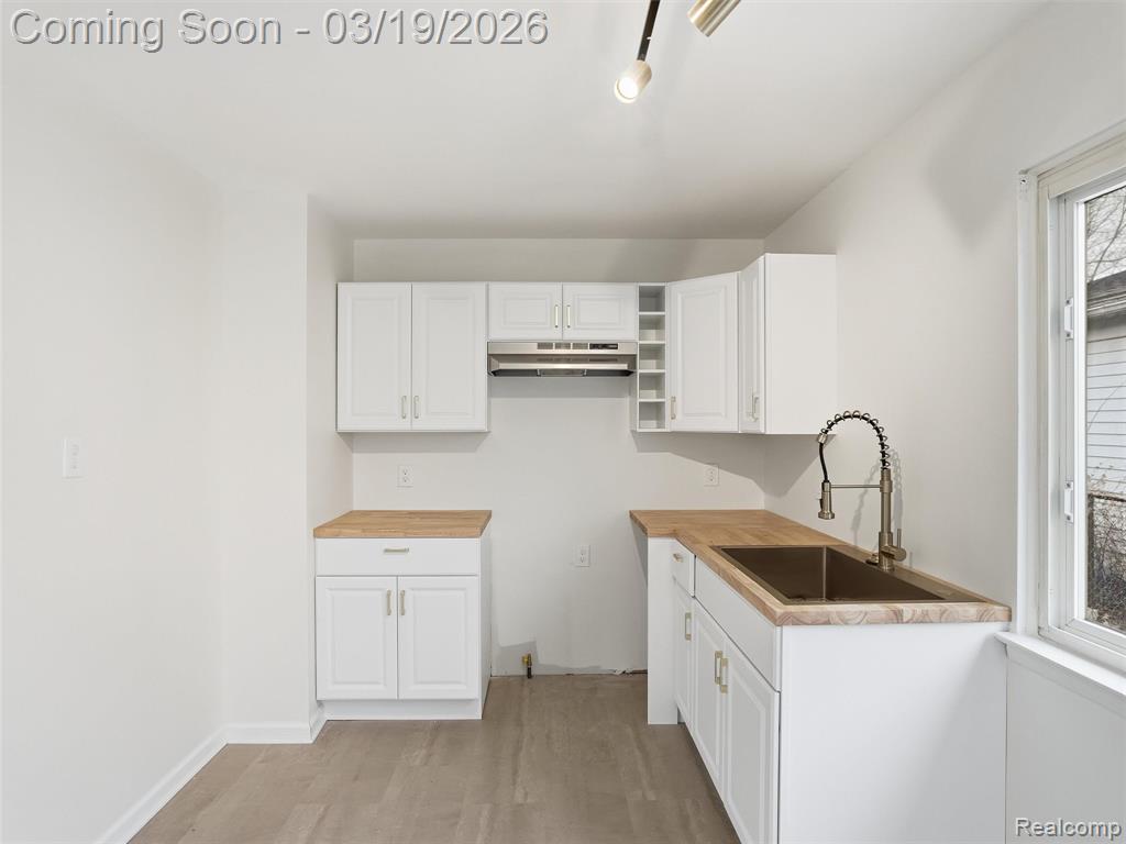 1649 Smith Street, Ypsilanti, MI 48198 — Photo 8