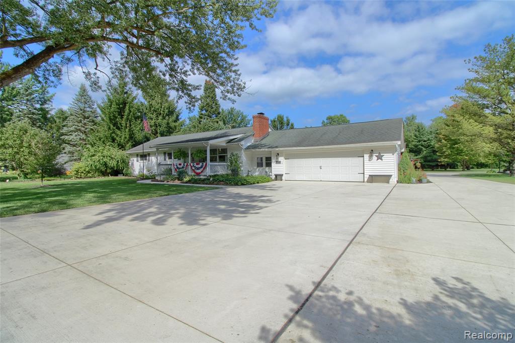 10784 Exeter Road, Carleton, MI 48117 — Photo 2
