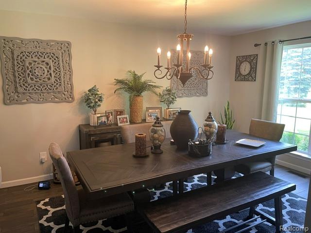 5827 Woodfield Parkway, Grand Blanc, MI 48439 — Photo 25