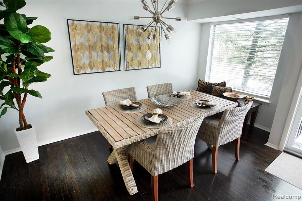 984 STRATFORD Lane E, Bloomfield Hills, MI 48304 — Photo 7