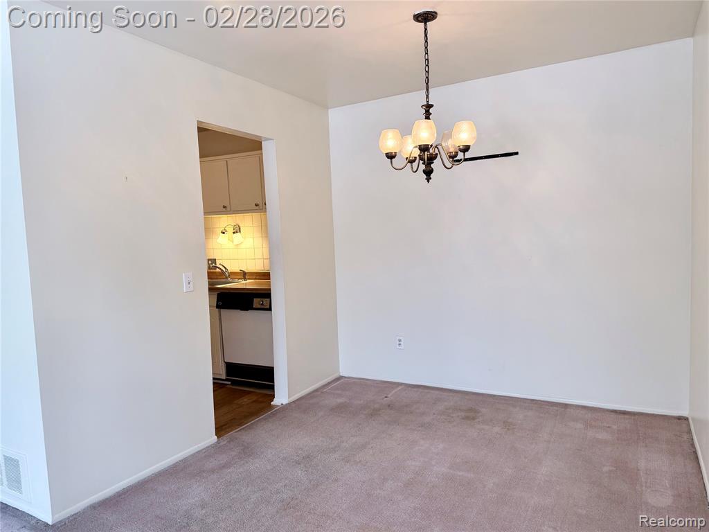 611 E Fox Hills Drive, 36, Bloomfield Hills, MI 48304 — Photo 8