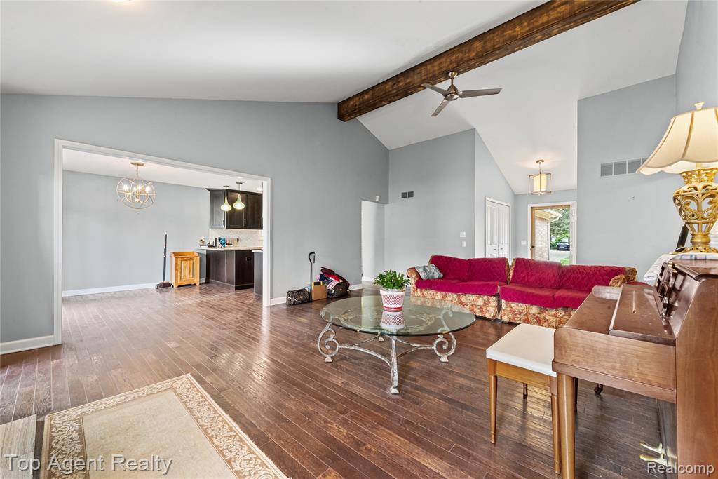 46891 Meadowview Court, Shelby Twp, MI 48317 — Photo 6