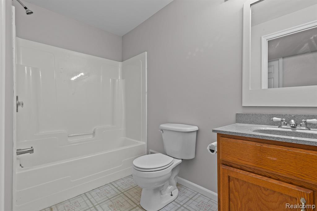 4648 Oak Lane, Whitmore Lake, MI 48189 — Photo 31