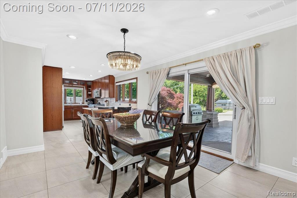23750 E River Road, Grosse Ile, MI 48138 — Photo 12