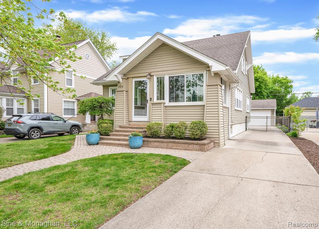 424 W Hudson Avenue, Royal Oak, MI 48067 — Photo 3
