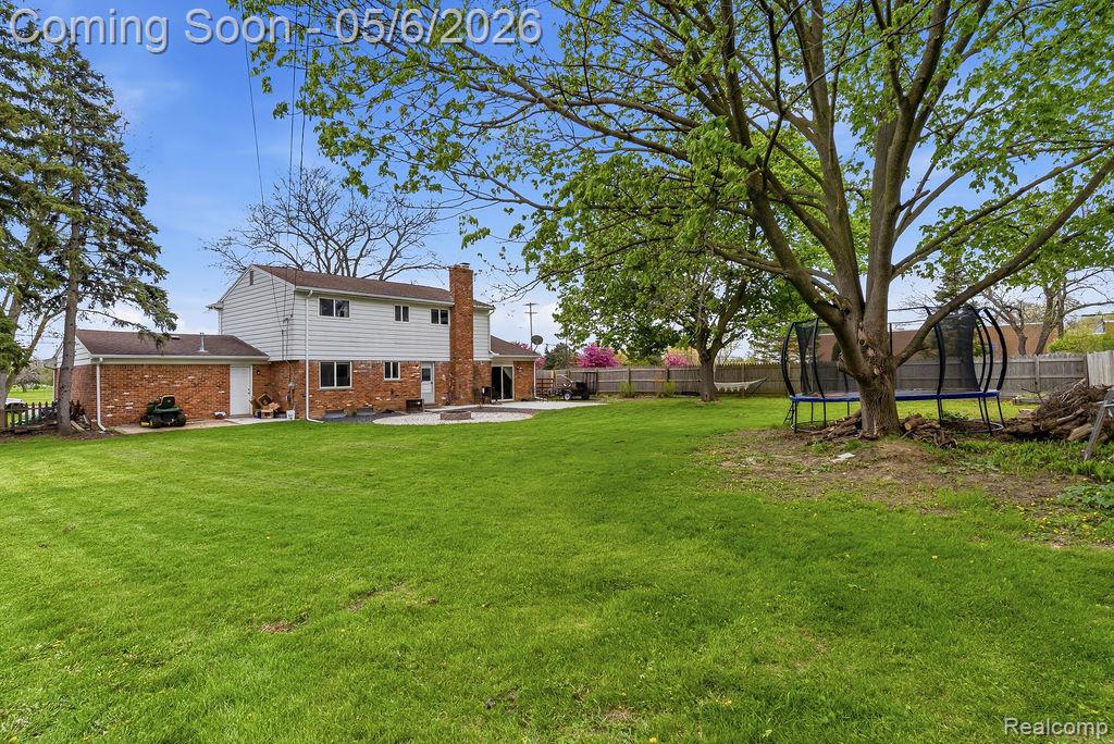 2049 E Hill Road, Grand Blanc, MI 48439 — Photo 38