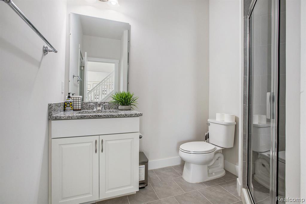51026 Meadowlands, Canton, MI 48188 — Photo 13