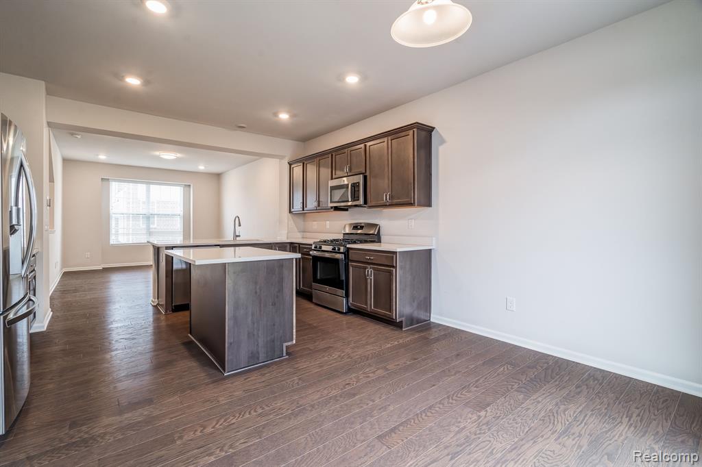 49791 LANTERN Way, Canton, MI 48188 — Photo 12