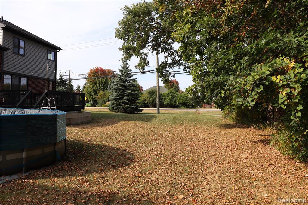 52424 Walnut Drive, Chesterfield, MI 48047 — Photo 37