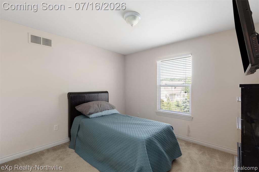 7225 Castell Boulevard, Belleville, MI 48111 — Photo 16