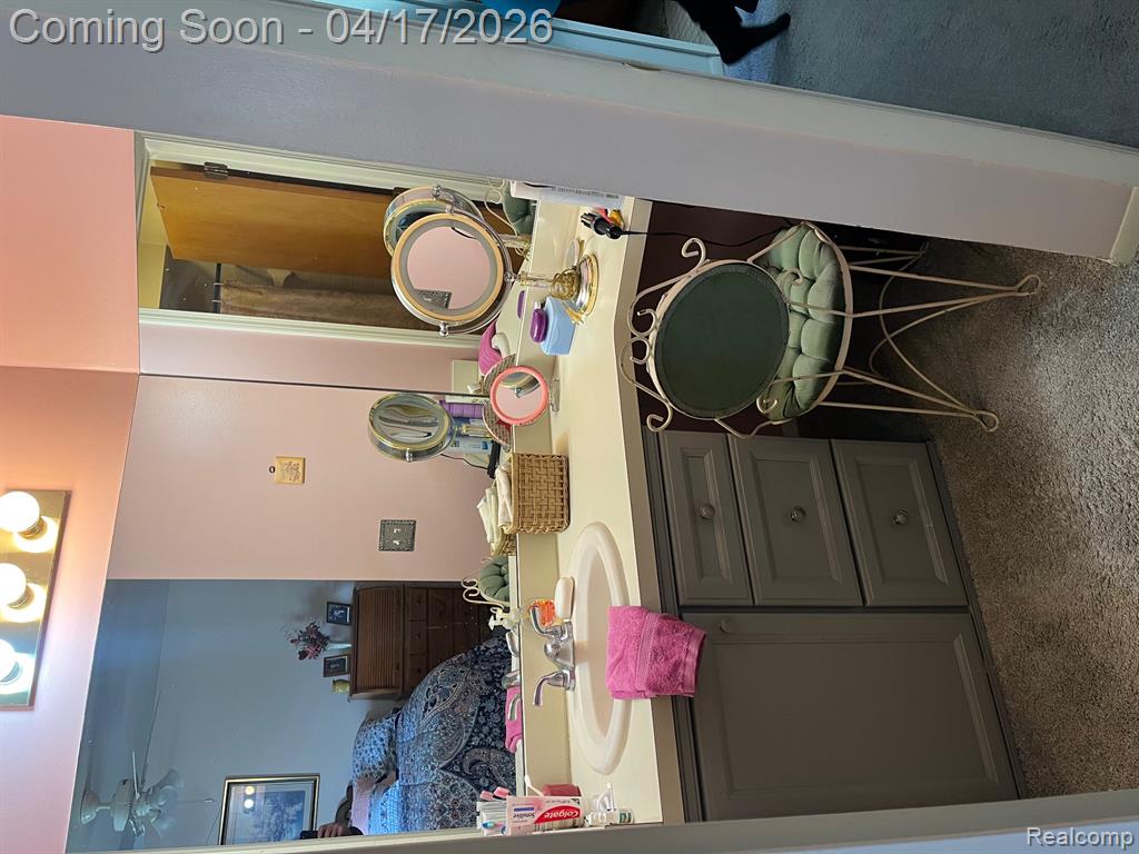 920 Saybrook, 19, Waterford, MI 48327 — Photo 9