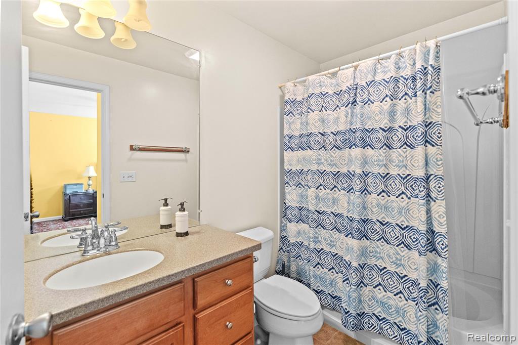 6275 Opal Lane, Grand Blanc, MI 48439 — Photo 28