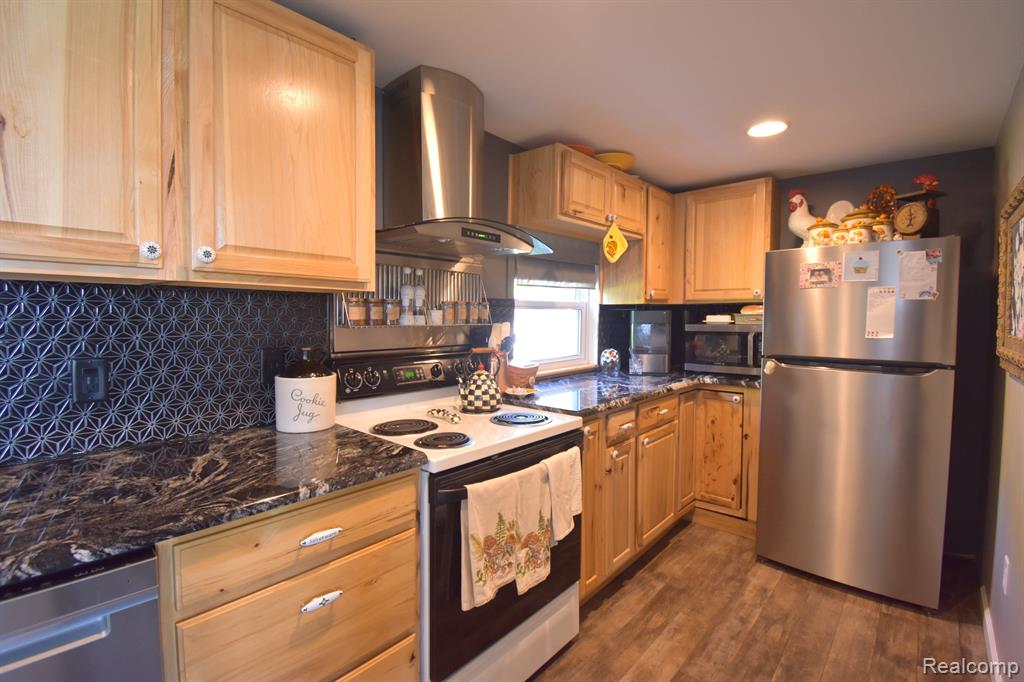 9624 WINSTON Road, Pinckney, MI 48169 — Photo 5