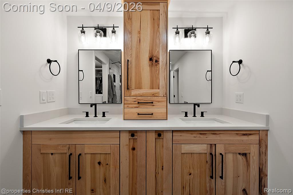 6273 Ledgeway Drive, West Bloomfield, MI — Photo 24