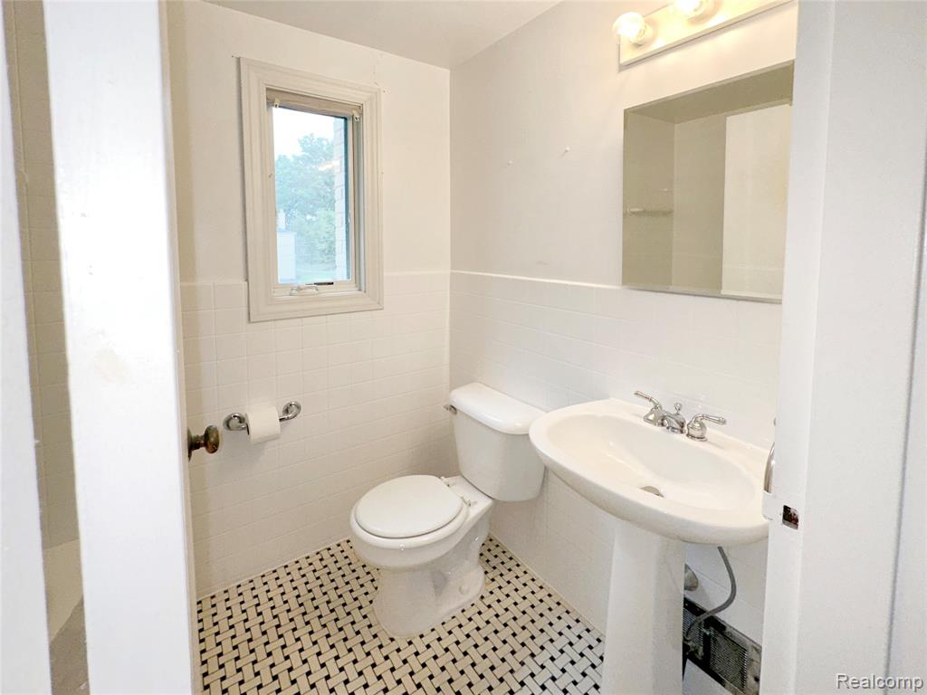 621 N Eton Street, Birmingham, MI 48009 — Photo 16