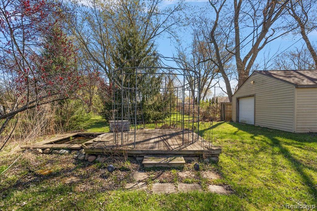 617 DEVILLEN Avenue, Royal Oak, MI 48073 — Photo 54