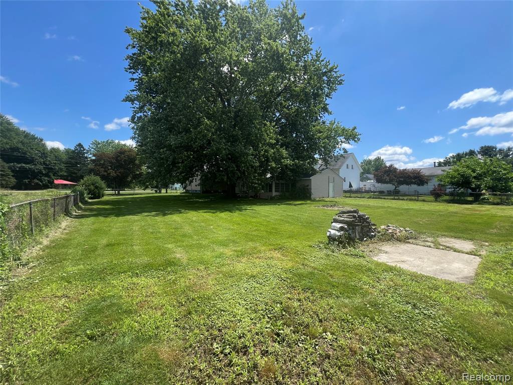 6860 Sheridan Road, Saginaw, MI 48601 — Photo 6