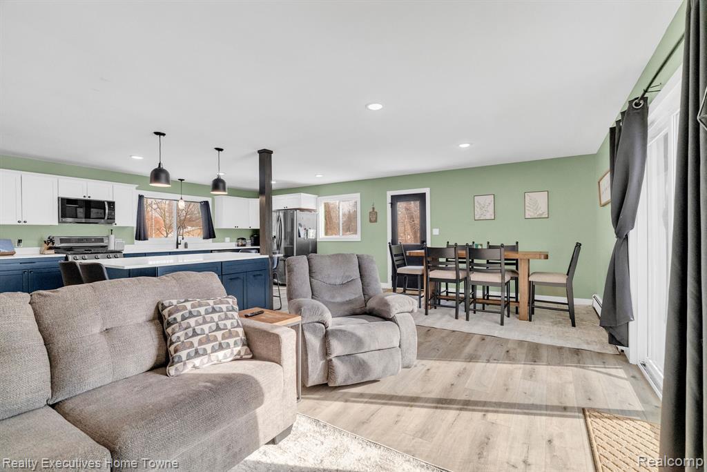 5851 Lakeshore Road, Fort Gratiot, MI 48059 — Photo 14