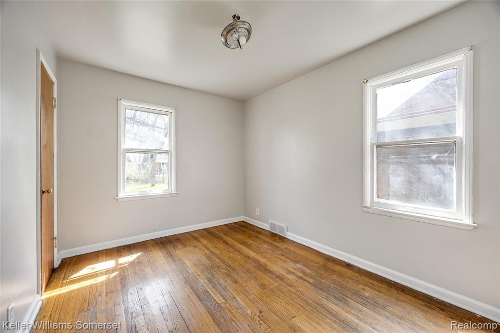 16260 Collingham Drive, Detroit, MI 48205 — Photo 15
