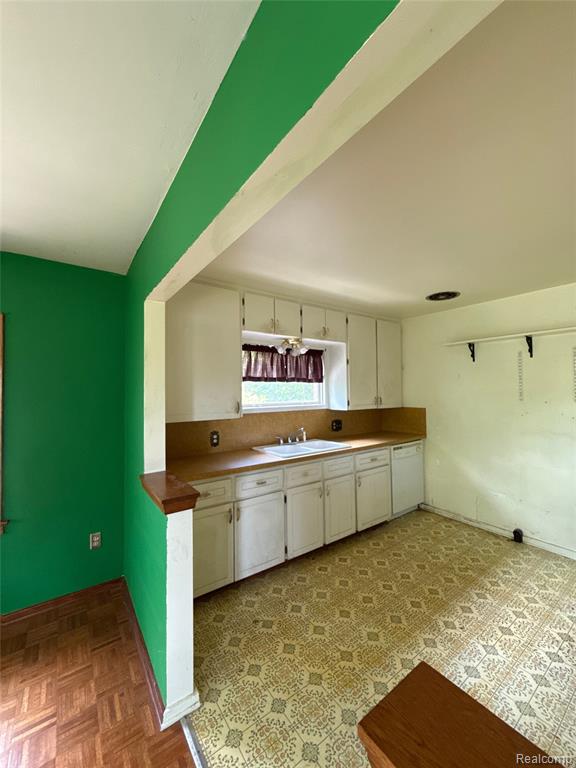 5910 Lakewood Boulevard, Clawson, MI — Photo 32