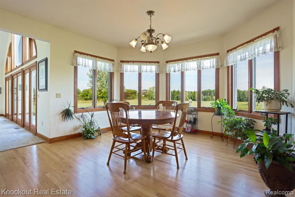 10205 Bradley Road, Frankenmuth, MI 48734 — Photo 16