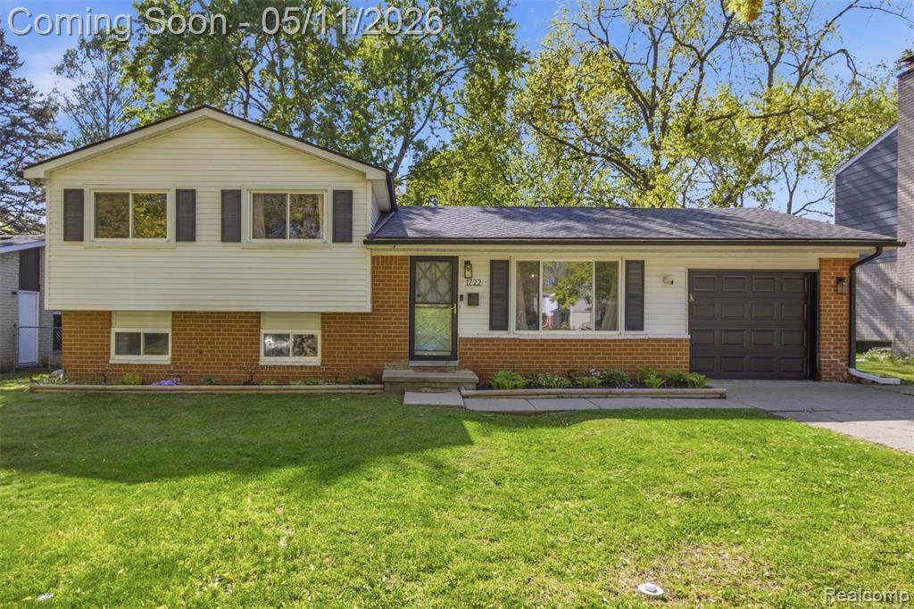 1722 Stephens Drive, Ypsilanti, MI 48198 — front exterior