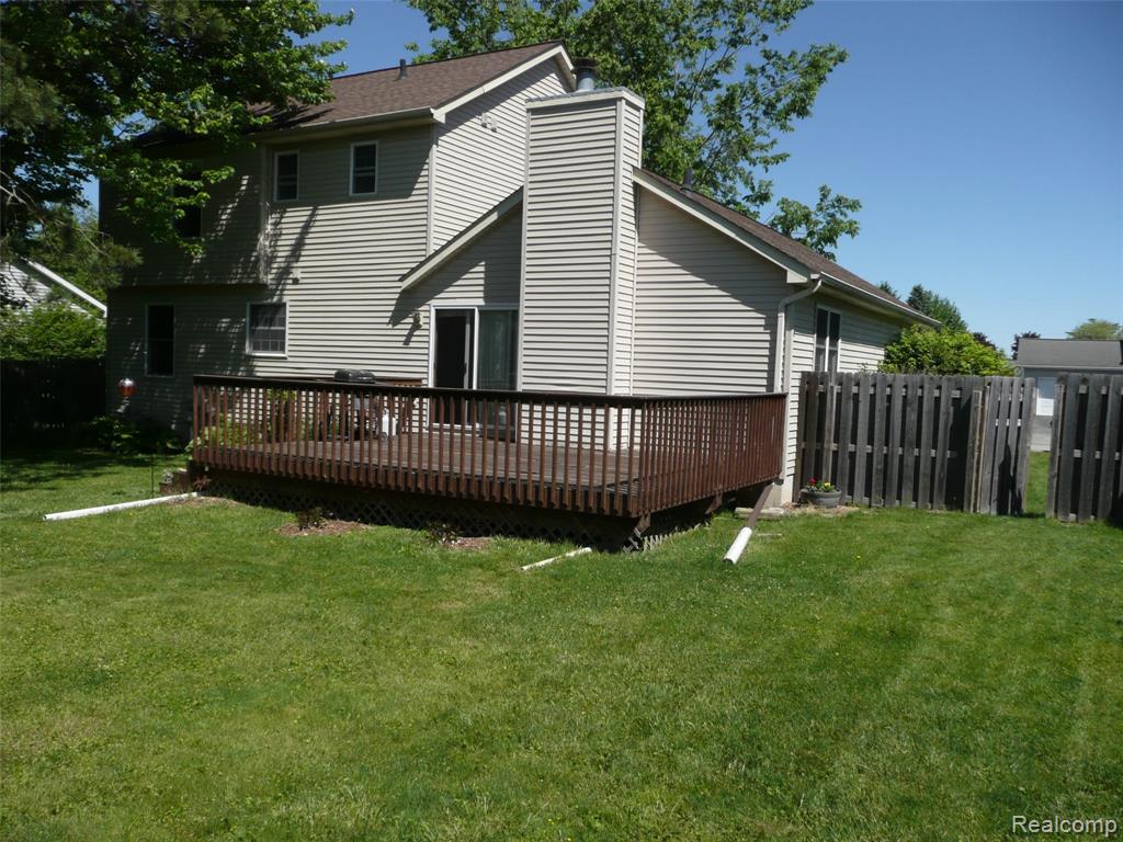 2388 Ava, Howell, MI 48843 — Photo 3