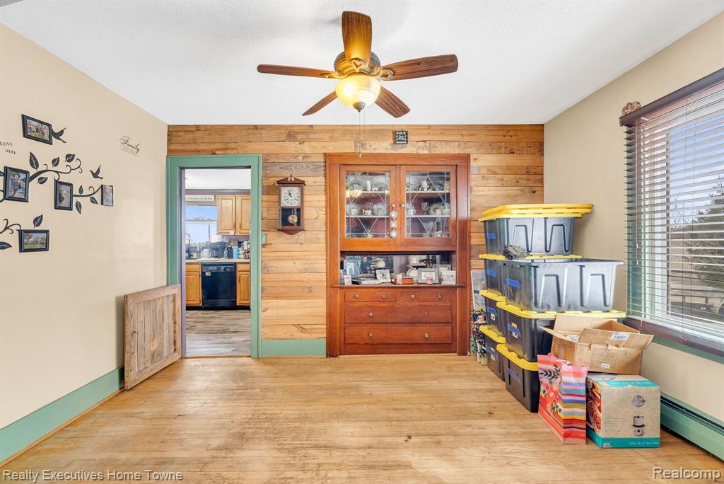 5086 STATE Road, Fort Gratiot, MI 48059 — Photo 10
