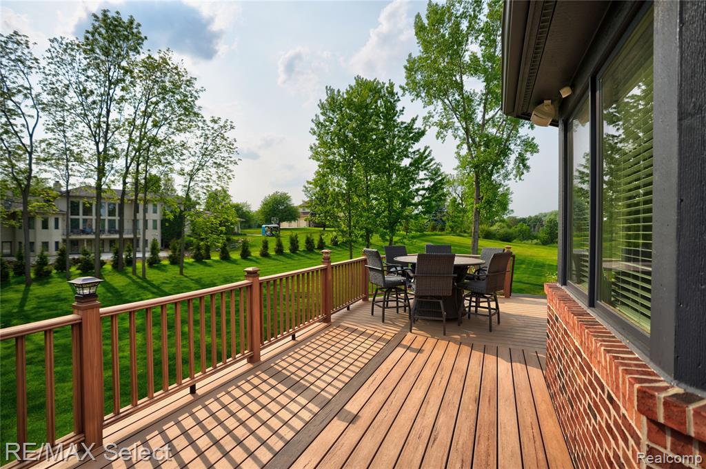 8320 MISTY, Grand Blanc, MI 48439 — Photo 27