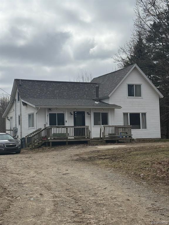 4226 Welch Road, Attica, MI 48412