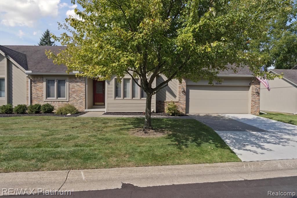 8230 Sawgrass Trail, Grand Blanc, MI 48439 — Photo 5