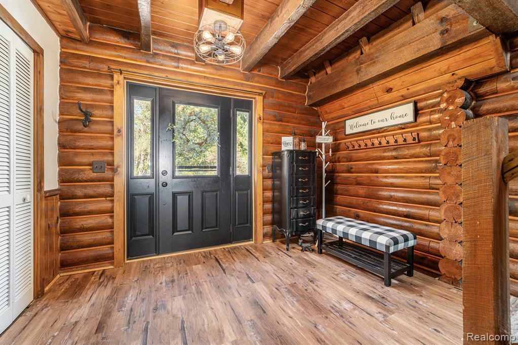 1366 S Baldwin Road, Lake Orion, MI — Photo 2
