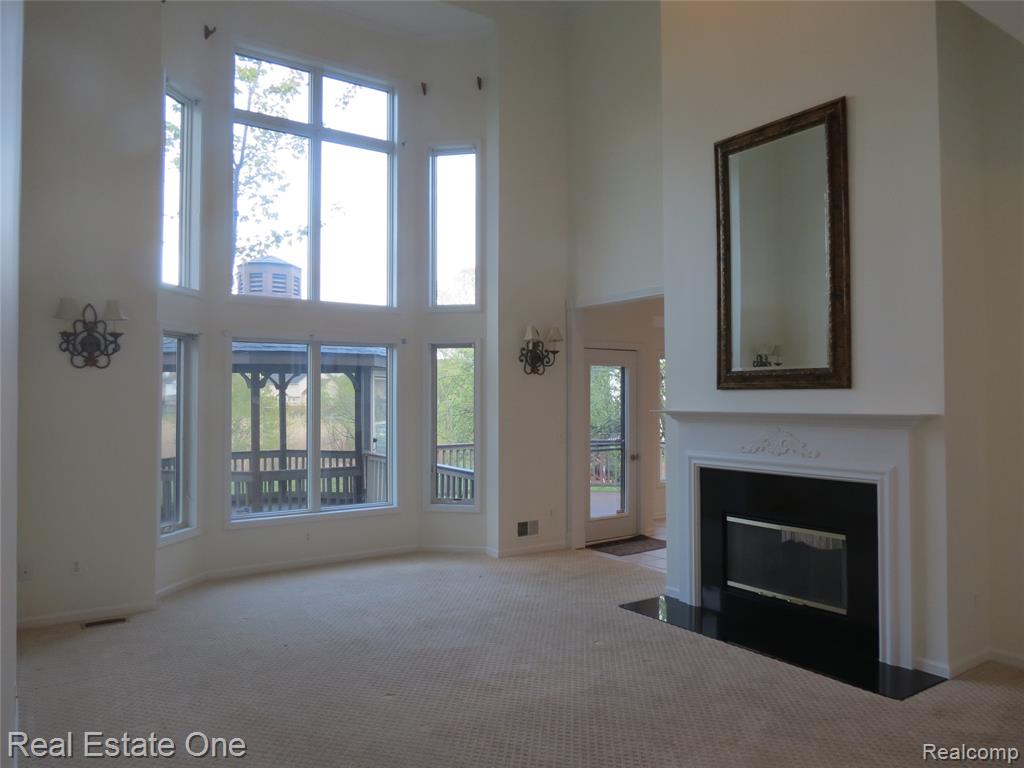 45702 Balfour Court, Novi, MI 48377 — Photo 16