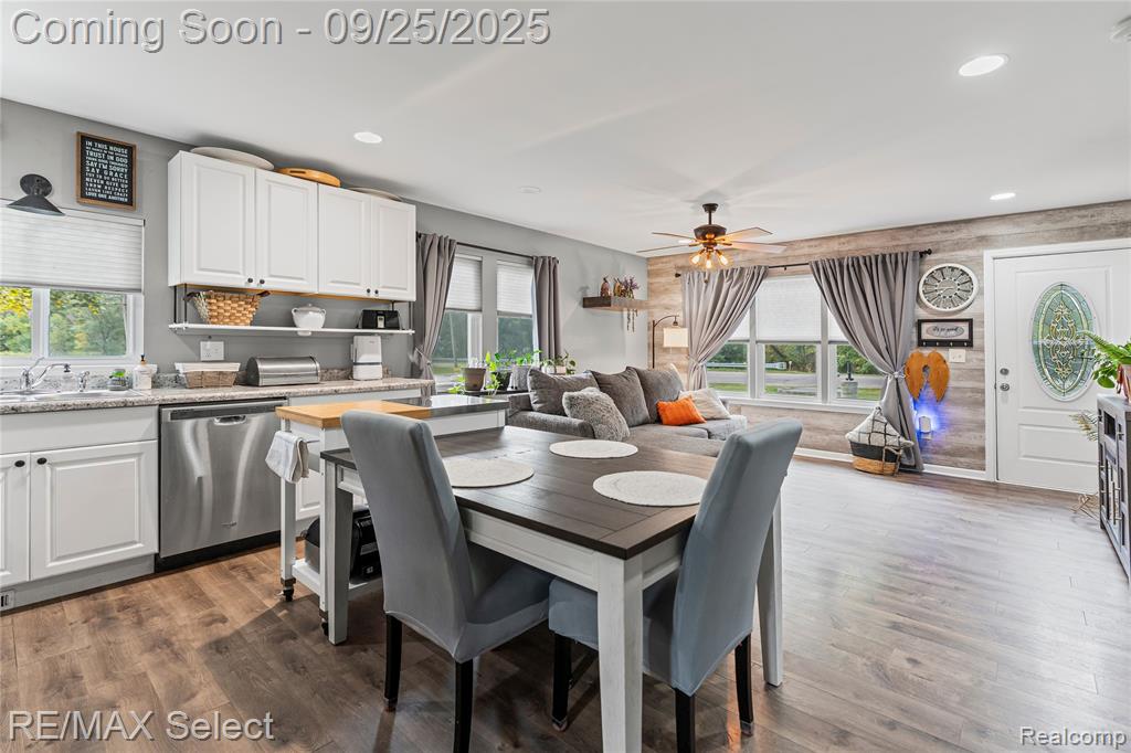 6237 E Atherton Road, Burton, MI 48519 — Photo 13