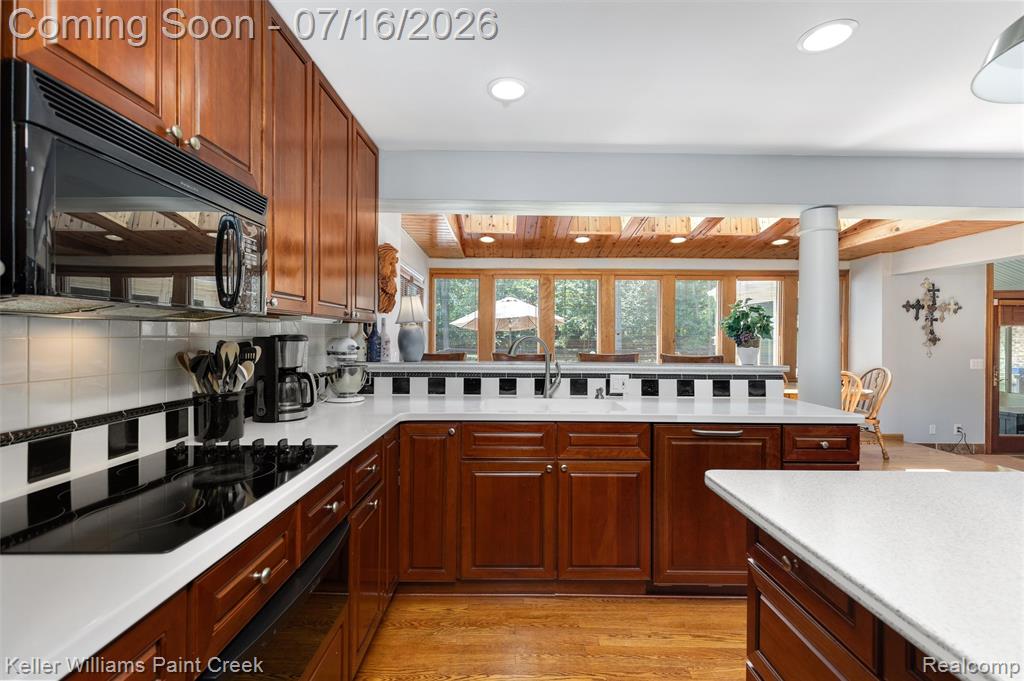 5408 Coral Ridge Drive, Grand Blanc, MI 48439 — Photo 15
