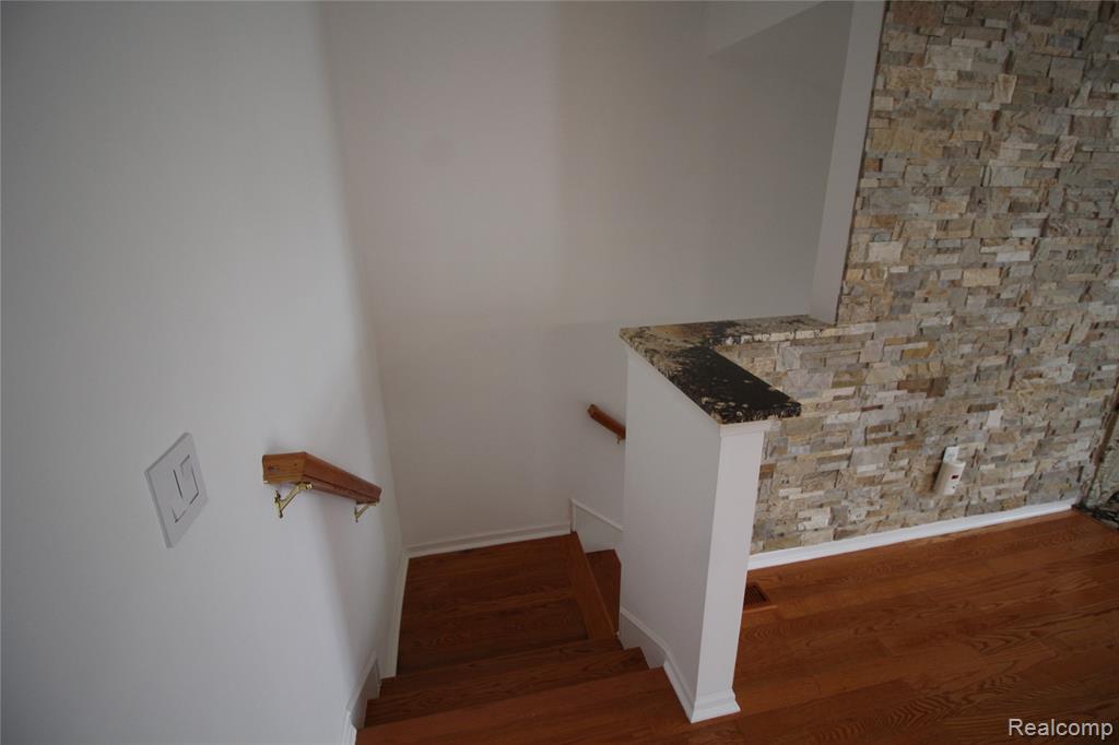 2224 Leighton Drive, Utica, MI 48317 — Photo 25