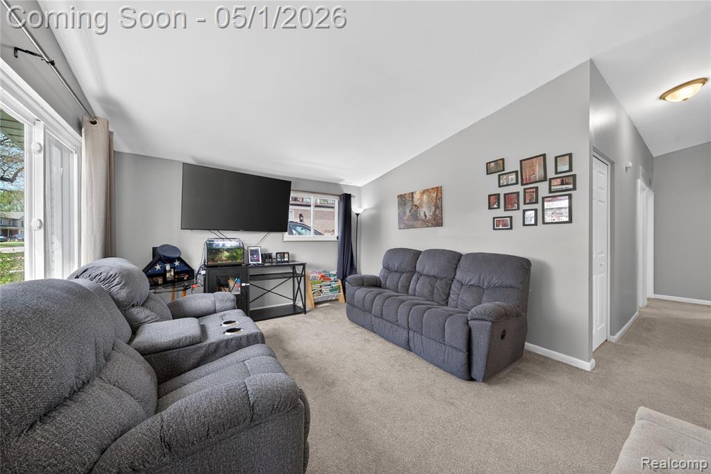 22813 Detour Street, Saint Clair Shores, MI 48082 — Photo 6